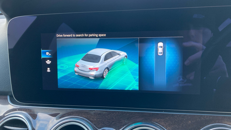 Mercedes-Benz E-Class E300e AMG Line Edition 4dr 9G-Tronic Saloon